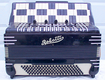 reuther_accordion